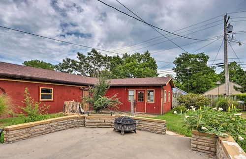 El Dorado Springs House | Classy Home w/ Enclosed Sunroom, Walk to Town