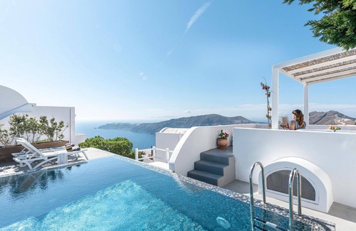 Imerovigli Villa | Clay Suite with private heated pool and sea view by Caldera Houses