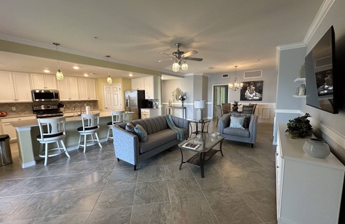 Gran Paradiso Condo | Clean and fresh, newer condo in a resort style community