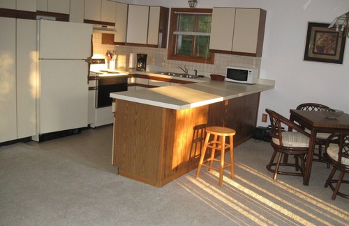 Hillman Cottage | Clean, neat & attractive cottage on Michigan's most beautiful Lake