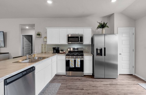 Bixby House | Clean, new, Family Friendly, safe, beautifully decorated, comfortable ๐of Bixby