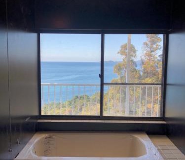 Nagashima Apartment | Cliff top Terrace