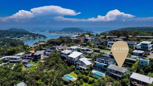 Killcare Heights House | 'Clifton' by Accom Holidays
