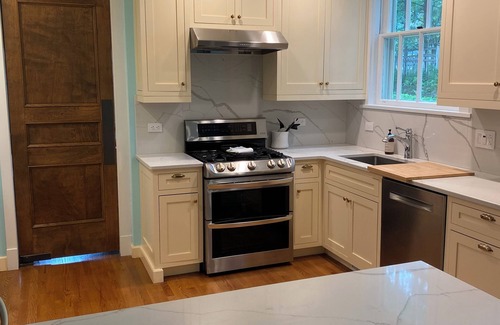 Rockford Villa | Close to all downtown attractions, a spacious retreat!