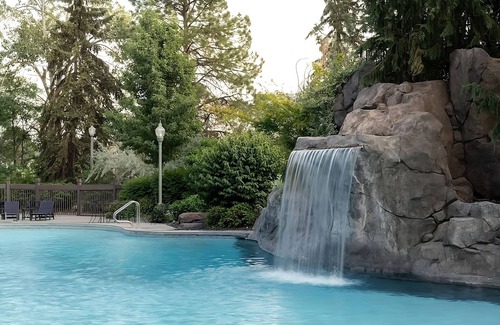 Riverside House | Close to the Riverfront Park & Spokane Falls! With Outdoor Pool Onsite!