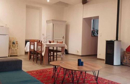 Montaigu Cottage | Close to thermal baths quiet house ideal for curists or hikers