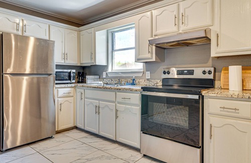 Weslaco House | Close to Town & Med Center: Weslaco Home