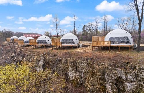 Stanton House | "Cloud Chaser" - The Overlook LUX Dome - RRG