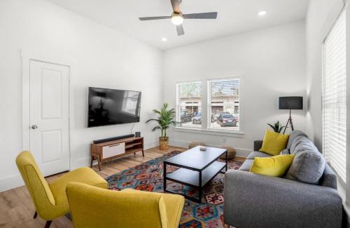 Greater East End House | Cloud9 Super-Luxe at East Downtown
