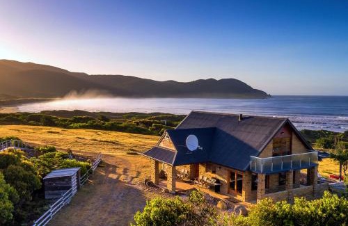 South Bruny House | Cloudy Bay Villa