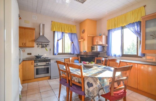 Macanet de la Selva Apartment | Club Villamar - Nice lower apartment in shared villa with private fenced swimming pool, small gym.