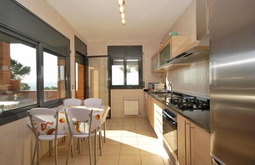 Vidreres Villa | Club Villamar - A modern, fully detached family villa close to Lloret de Mar.
