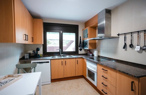 Sils Villa | Club Villamar - Modern family-friendly holiday home with sea view, garden, pool, and close to the.