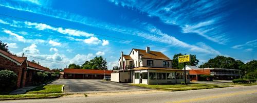 Edenton Hotel | Coach House Inn