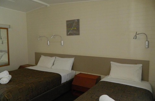 East Toowoomba Hotel | Coachman Motel