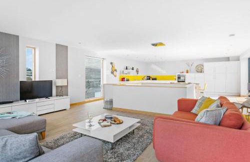 Challaborough House | Coast at Beachdown
