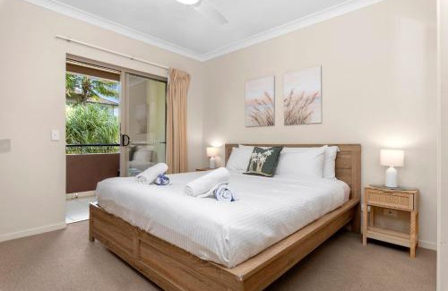 Westcourt Apartment | Coastal Bliss - Cairns 9 Pools BBQ & Gym