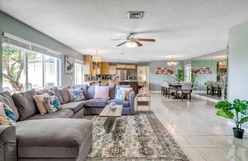 Juno Beach House | Coastal Bliss
