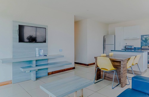 Puntarenas Condo | Coastal condo with sea views, balcony & resort amenities