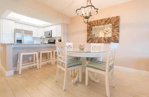 Sanibel Hotel | Coastal Hideaway with Garden Views, Kayaking, Biking | 4 Charming Units