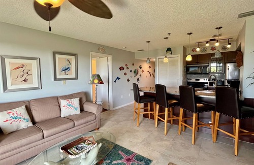 Tavernier Condo | Coastal Inspired Oceanfront Condo in Ocean Pointe
