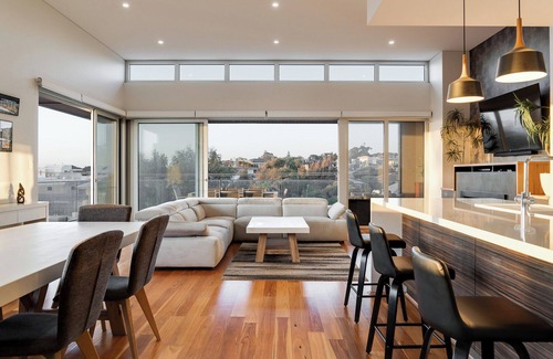 Marmion House | Coastal Luxury with Sunset Views.