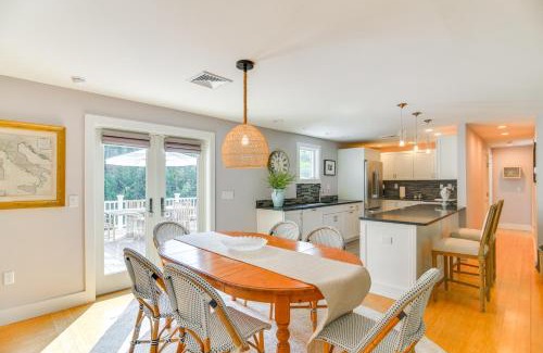 Kenyon House | Coastal-Modern Home Less Than 3 Mi to Charlestown Beach!