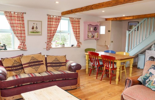 Kilmore Cottage | COB COTTAGE, pet friendly, with a garden in Kilmore, County Wexford