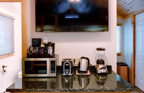 Lake Placid Hotel | Cobble Mountain Lodge