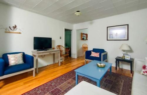 Tay Valley House | Cobblestone 2-Bedroom Cottage #2 Graham