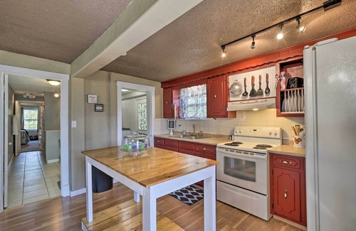 Hermitage House | ‘Cobblestone Cottage' - 10 Mi to Pomme de Terre!