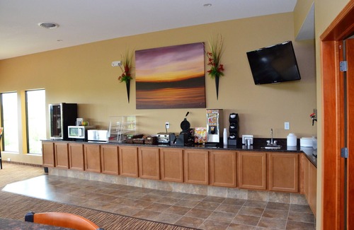 Newton Hotel | Cobblestone Inn & Suites - Newton