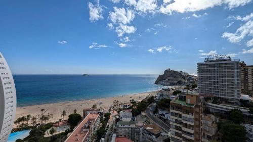 Cala Apartment | COBLANCA blue sky apartment