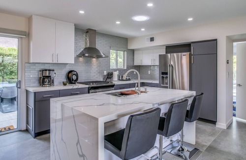 Araby Commons Condo | Coco Cabana Luxurious Condo with Stunning Views