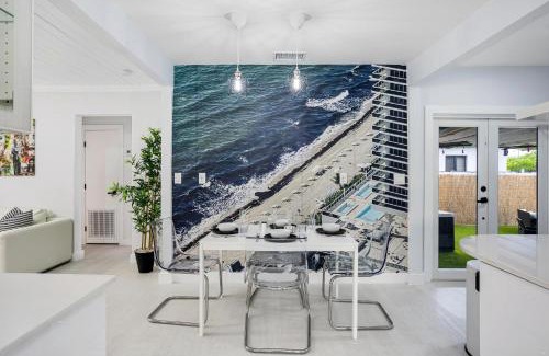 Little Havana House | Coco Loco - Little Havana