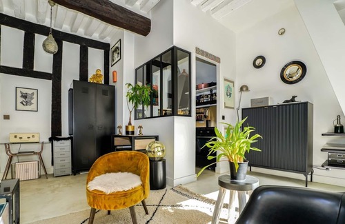 Marais Villa | Cocon Quarters - One Bedroom Villa, Sleeps 2