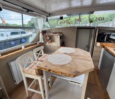 Montargis Boat Rental | Cocon sur l eau