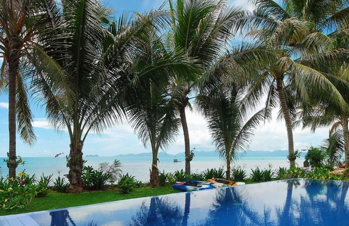 Bang Po Villa | Coconut Laguna Villas