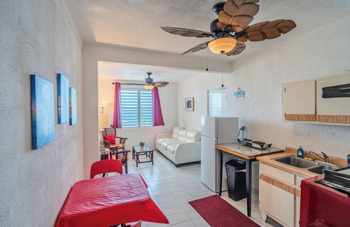 Stella Hotel | Coconut Palms Inn On The Beach