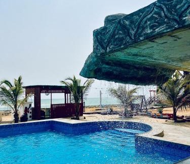 Prampram Hotel | Coconut Pointe Villa & Beach Resort
