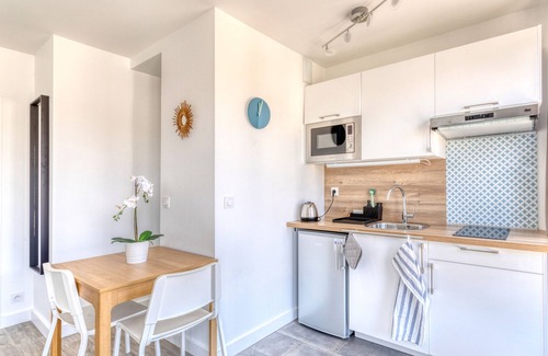 Antony Apartment | Cocoon of EMERAUDE and SAPHIRE in Antony
