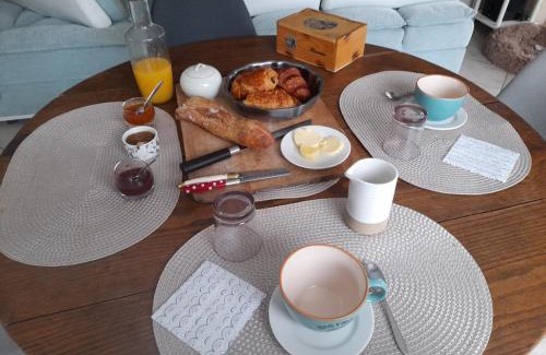 Lavergne Bed & Breakfast | Cocooning au Saut du Loup
