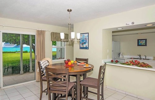Seven Mile Beach Condo | Cocoplum #5 Oceanfront Condo on 7 Mile Beach