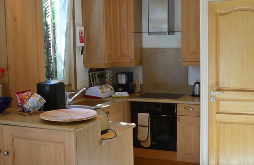 Beaune House | Coeur De Beaune- Private House In Centre Of Beaune, Private Garden & Parking