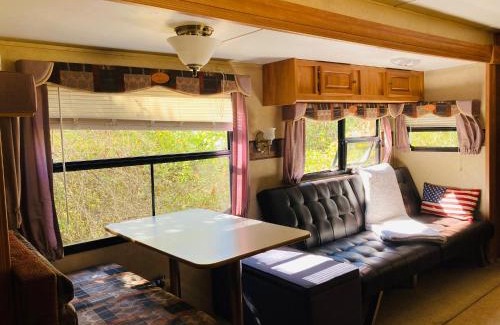 Tylertown House | Colby's River Retreat