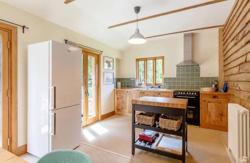 Braintree House | Colemans Farm Barn - A lovely, spacious and warm 3 bedroom converted barn
