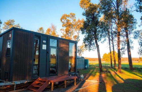 Brobenah House | Coleslea by Tiny Away