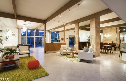Indian Canyon House | Collins Hideaway