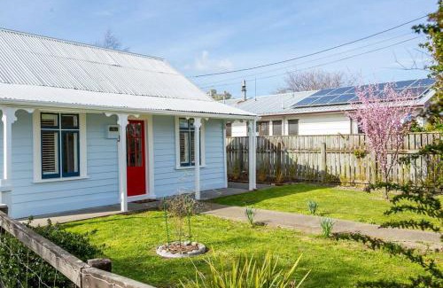 Martinborough House | Cologne Cottage