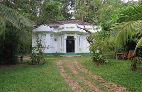 Talalla House | Colonial House Hide Away In The Nature Near The Beach Talalla . [ Just 200 m]
